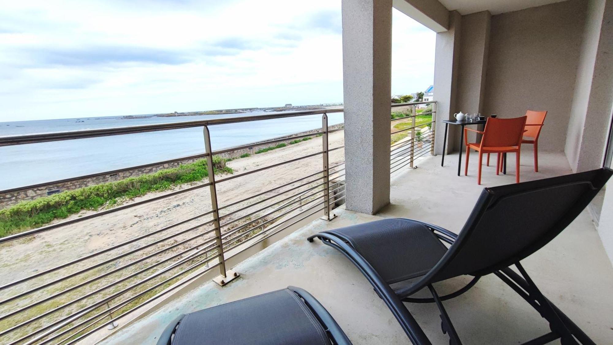 Appartamento Reve Bleu - Vue Mer Exceptionnelle - Wifi - Draps Et Serviettes Inclus - Balcon Avec Mobilier De Jardin Penmarcʼh Esterno foto